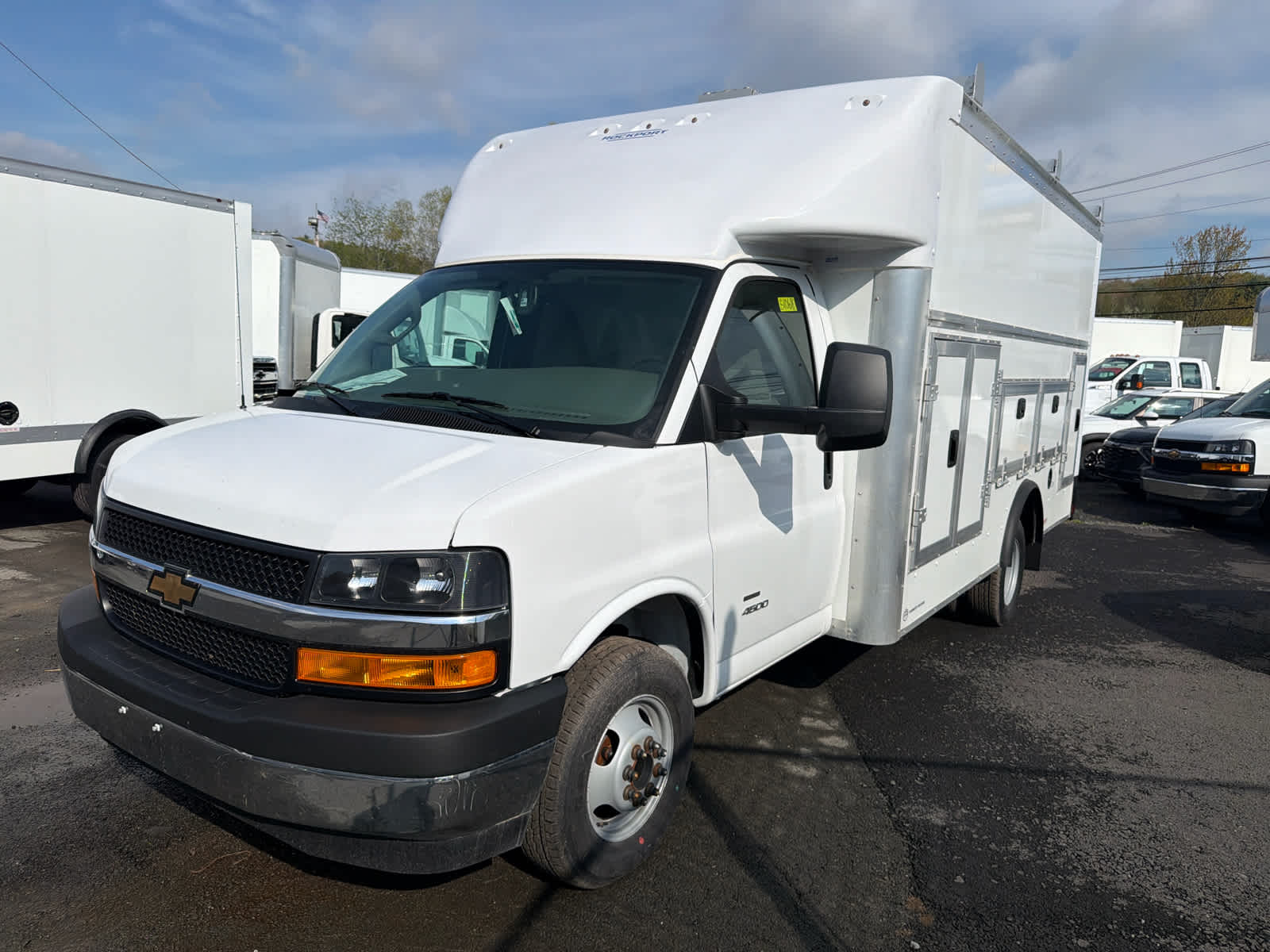 2025 Chevrolet Express Cutaway 4500