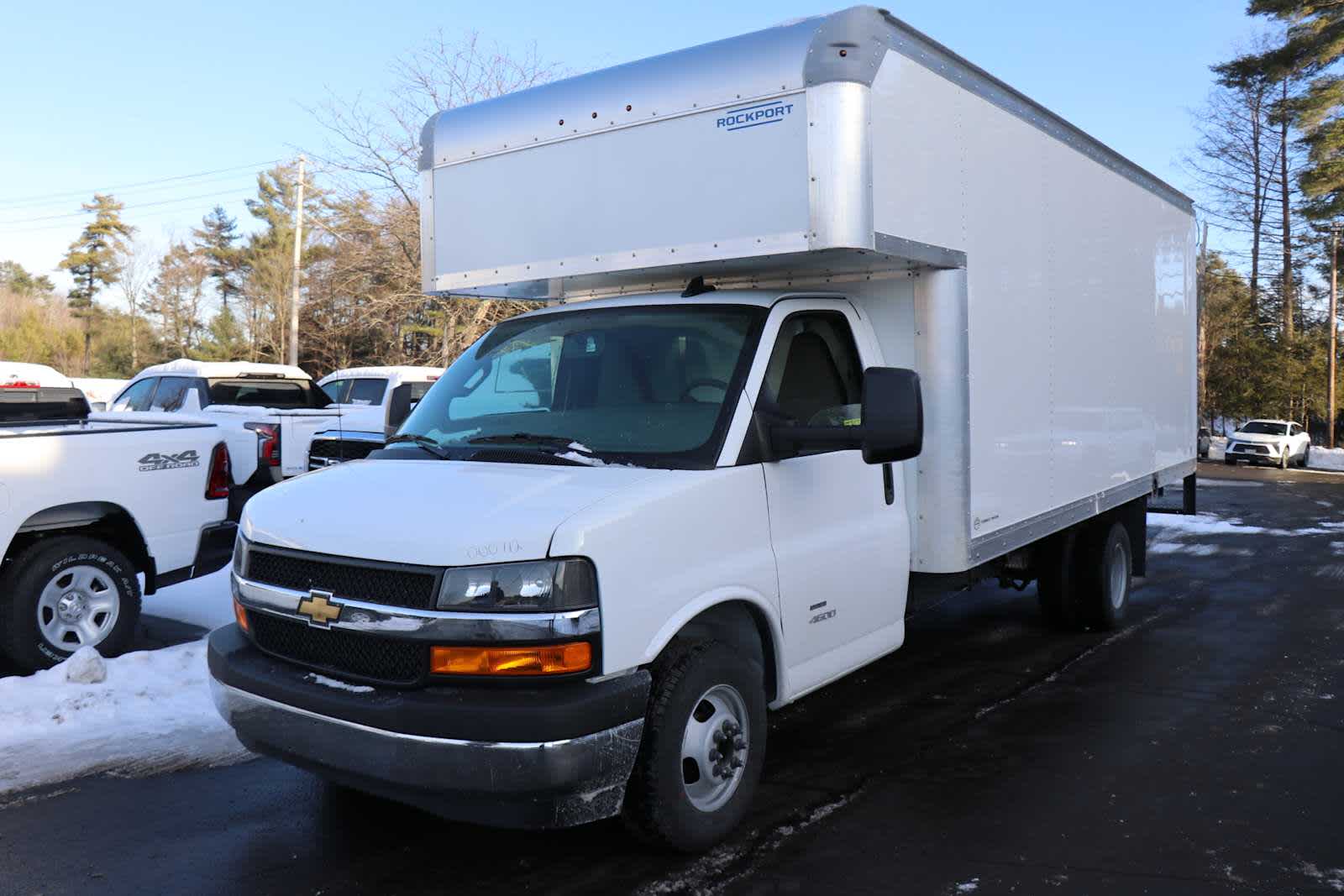 2026 Chevrolet Express Cutaway 4500